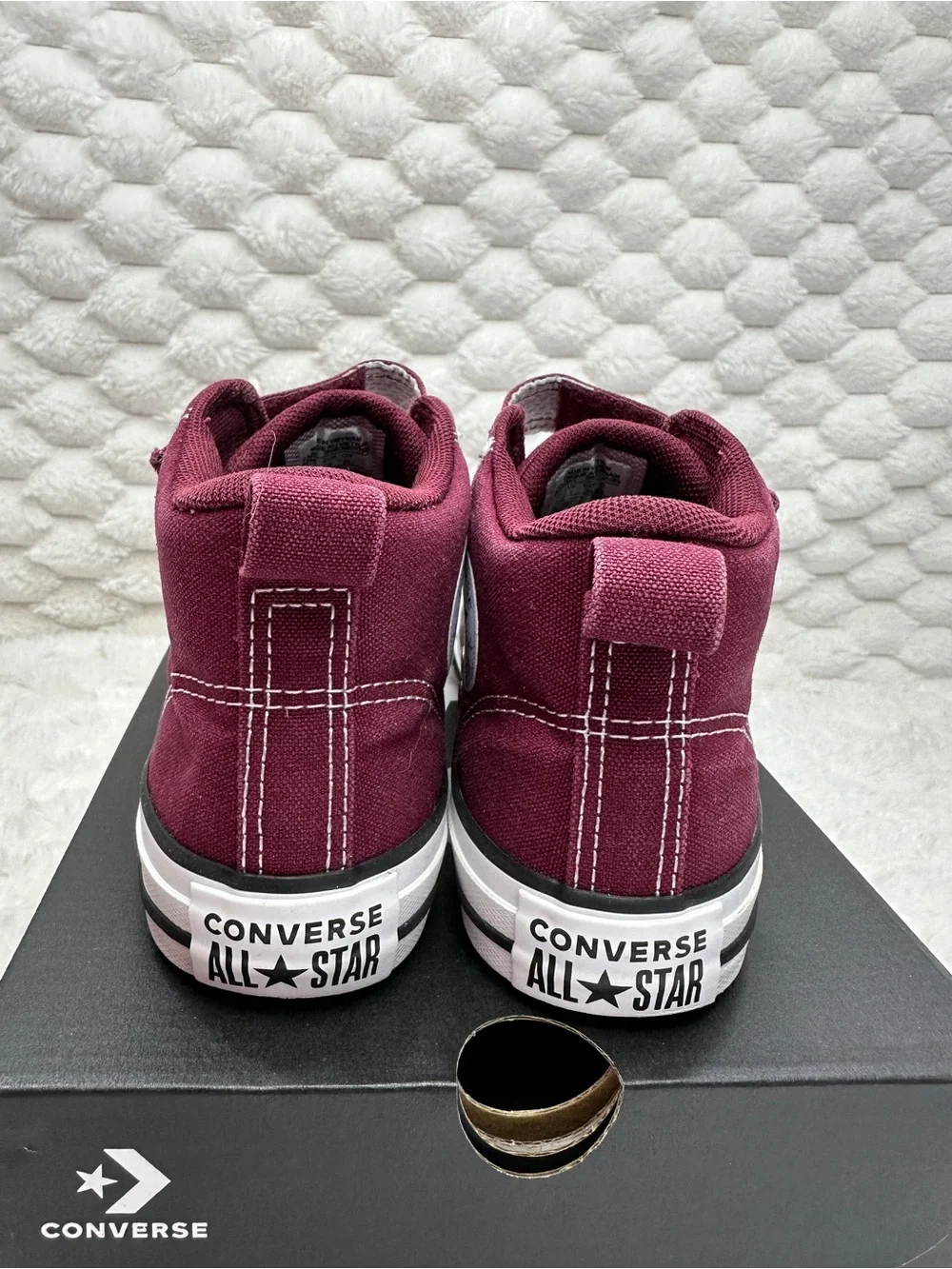 Converse High Top Sneakers (Slip On) Size 2.5